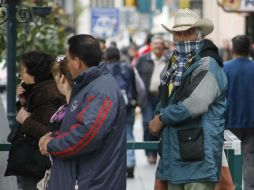 Autoridades recomiendan no bajar la guardia y salir con ropa abrigadora, así como consumir abundantes líquidos. EL INFORMADOR / ARCHIVO