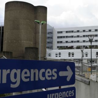 Muere voluntario hospitalizado por ensayo clínico en Francia