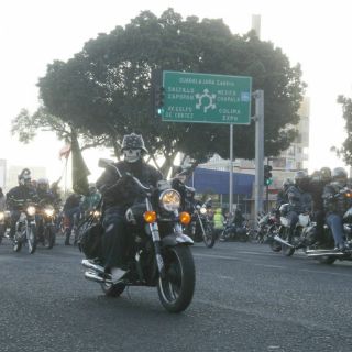 Motociclistas realizan caravana anual a Hostotipaquillo