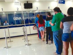 El incremento en el personal bancario obedece principalmente a la expansión. EL FINANCIERO ARCHIVO  /