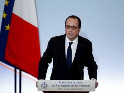 En mayo de 2015, el presidente François Hollande se reunió con Castro en Cuba. AP / Y. Valat
