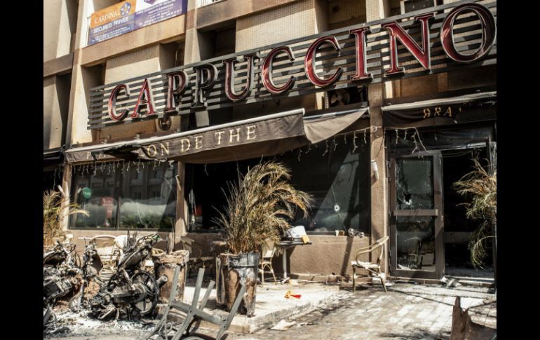 El atentado fue en el café-restaurante 'Cappuccino', muy frecuentado por los extranjeros. EFE / W. Elsen