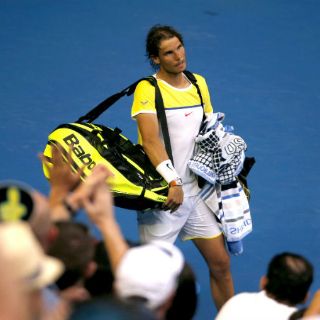 Nadal confirma su declive al perder en primera ronda en Australia