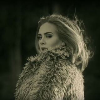 Adele supera récord del 'Gangnam Style' con 'Hello'