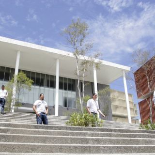 Buscan impedir cobro en estacionamiento de Ciudad Judicial