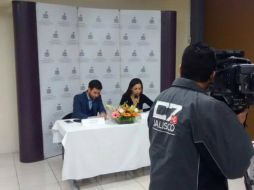 Imagen de la firma de convenio entre Ijaldem e Ijami. TWITTER / @IJALDEM