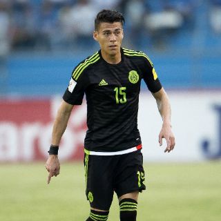 Héctor Moreno, en el 11 ideal de la liga de Holanda