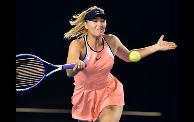 La favorita número cinco para ganar este primer Grand Slam del año se impuso por parciales de 6-2 y 6-1 en una hora y 11 minutos. EFE / J. Smith