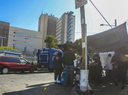 Los vendedores se instalan a pesar de no contar con autorización del municipio. EL INFORMADOR / F. Atilano