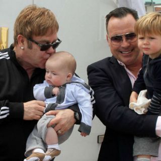 Elton John anunció que dará menos conciertos en el futuro