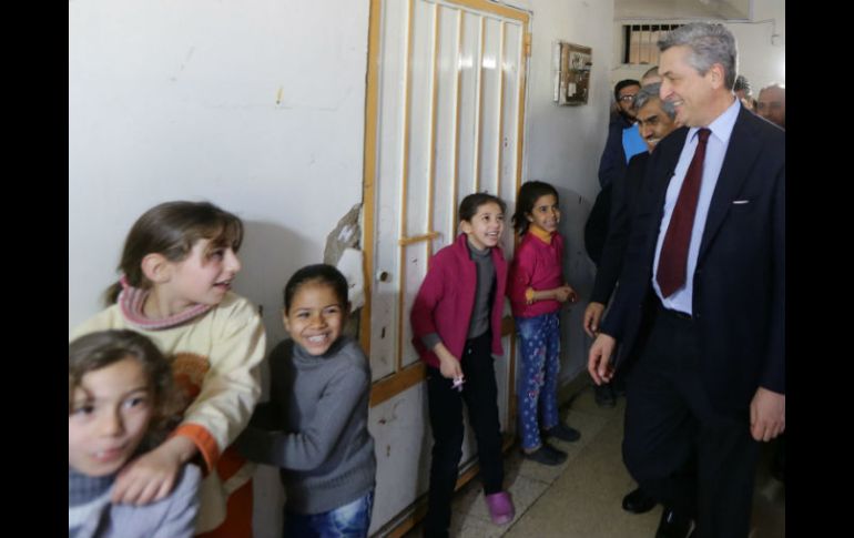 El funcionario de la ONU para refugiados, Filippo Grandi, en su visita a la capital siria. AFP / L. Beshara