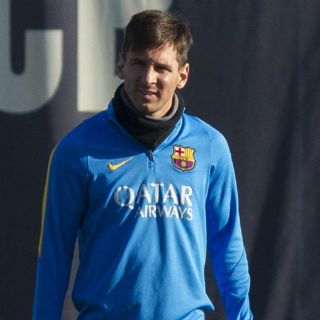 El 'Kun' ha invitado a Messi a jugar en Manchester