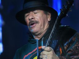En 1999, Santana volvió a ser el número uno en ventas, tras un bache de casi tres décadas. AFP / ARCHIVO