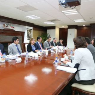 Arely Gómez recibe a representantes de la ONU y Amnistía