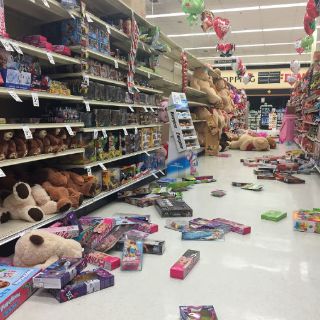 Terremoto de 7.1 grados sacude Alaska