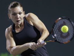 La rumana fue eliminada el martes en la primera ronda del Abierto de Australia. AP / ARCHIVO