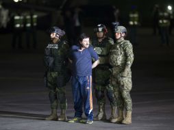 El 'Chapo' también describe que está incomunicado y no ha visto a su familia desde días antes de ser detenido. AP / ARCHIVO