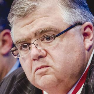 Seguir a la Fed es indispensable, afirma Carstens