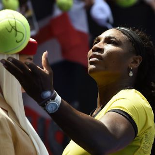 Serena Williams alcanza semifinales en Australia