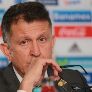 Descartan a Gio dos Santos para juegos de eliminatoria