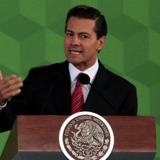 Peña Nieto viaja a Ecuador para participar en la Celac