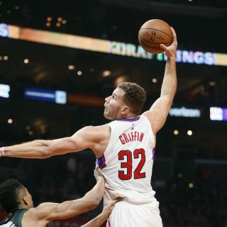 Astro de los Clippers se lesiona mano en altercado