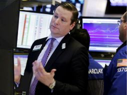 El indicador fue arrastrado por la Reserva Federal (Fed) de Estados Unidos y el mal desempeño de Boeing y Apple. AP / R. Drew