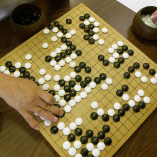 Computadora vence a humano en ancestral juego chino