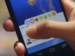 Los usuarios podrán utilizar emoticons para mostrar enojo, tristeza, asombro y risa. TWITTER / @facebook