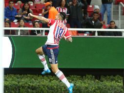 Michel Vázquez celebra el gol que anotó para el Rebaño. EL INFORMADOR / M. Vargas