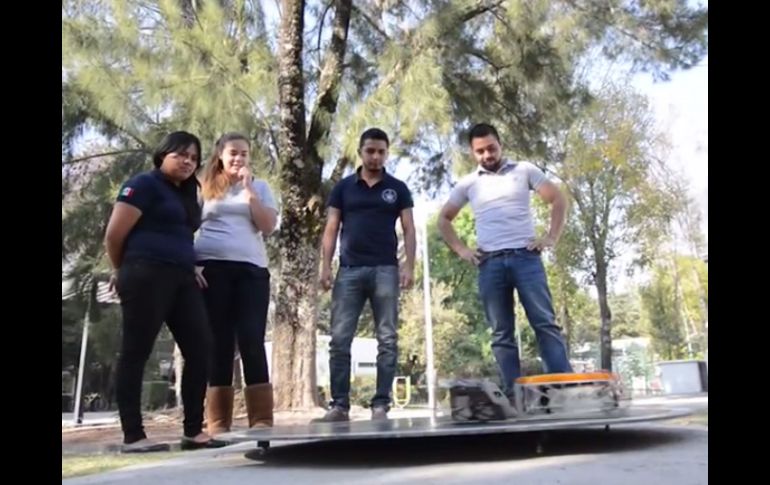 Los estudiantes se encargaron del diseño de cada robot, de la parte electrónica, mecánica y su programación. YOUTUBE / BUAP