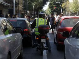 Los operativos seguirán enfocados la obligatoriedad del casco y el chaleco reflejante. EL INFORMADOR / E. Barrera