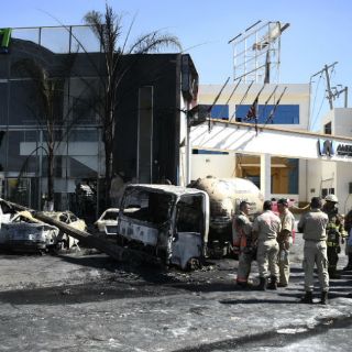 Aprehenden a chofer de pipa que explotó en Tonalá