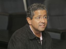 Flores estaba bajo arresto domiciliario en su casa y esperaba un juicio que fue aplazado. EFE / O. Rivera