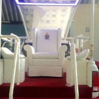 Listos, los tres papamóviles hechos en México