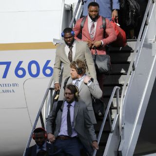 Broncos y Panteras llegan a San Francisco