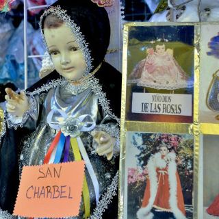 Legado del virreinato, la práctica de vestir a los niños Dios