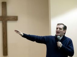 Ted Cruz obtenía 29.3 por ciento contra 26.3 por ciento para Trump en el caucus de Iowa. AP / M. Altaffer