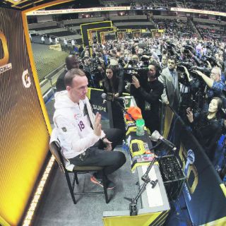 Panteras y Broncos, en el 'circo' de medios