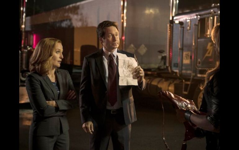 La serie 'Expedientes Secretos X' igualó el estreno de la sexta temporada de 'The walking dead'. TWITTER / @thexfiles