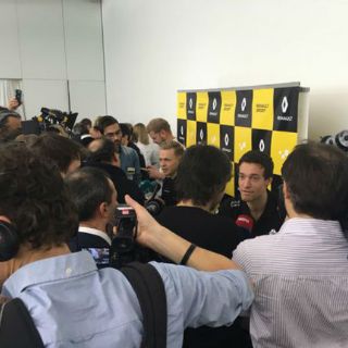 Renault presenta a Palmer y Magnussen como sus pilotos