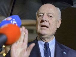 Staffan de Mistura dice que tras la primera semana de pláticas, 'aún queda mucho por hacer'. EFE / M. Trezzini