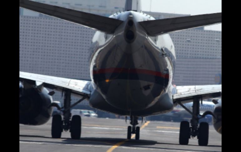 Luego de la presencia de niebla se reanudan las operaciones de despegue en el Aeropuerto Internacional ''Benito Juárez''. TWITTER / @AICM3