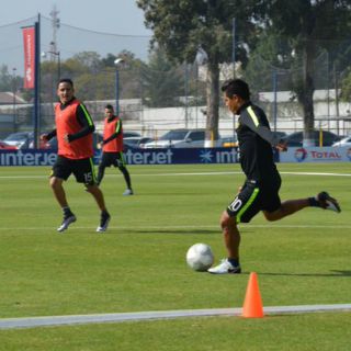 Paul Aguilar podría reaparecer ante Santos