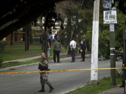 La camioneta en la que viajaban los agresores se impactó contra un árbol, dos de ellos huyeron del lugar. EL INFORMADOR / ARCHIVO