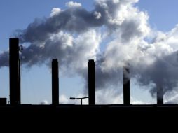 Las importaciones también registraron un descenso de 3.1%. AP / ARCHIVO