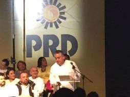 El diputado federal Guadalupe Acosta Naranjo, uno de los principales impulsores, en el evento de presentación. TWITTER / @galileos10