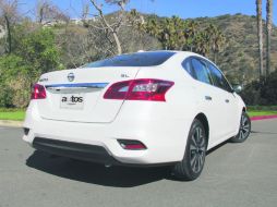 Con personalidad. Con un frente que se alinea al resto de la familia, el auto muestra rasgos más atractivos en su nueva piel. EL INFORMADOR / C. Cerda