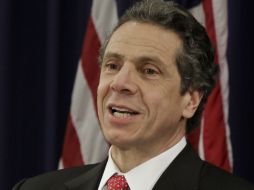 Cuomo comentó que habrán regulaciones que prohibirán la cobertura de seguro para esta terapia. AP / ARCHIVO