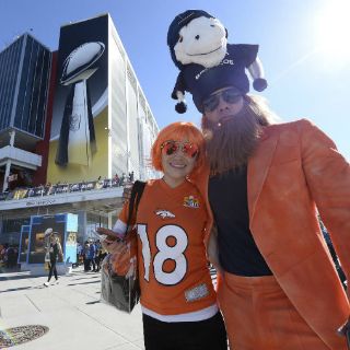 Llegan más de 70 mil fanáticos al Levi's Stadium